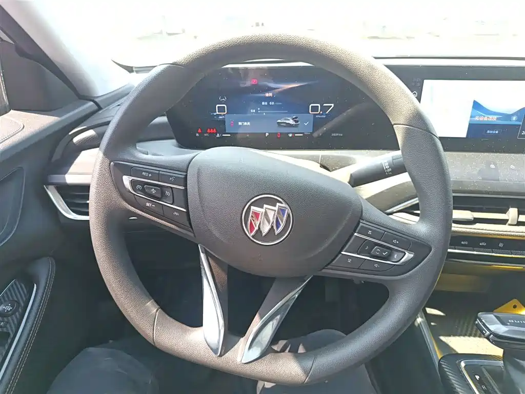 Buick Verano 2023 — фото 11