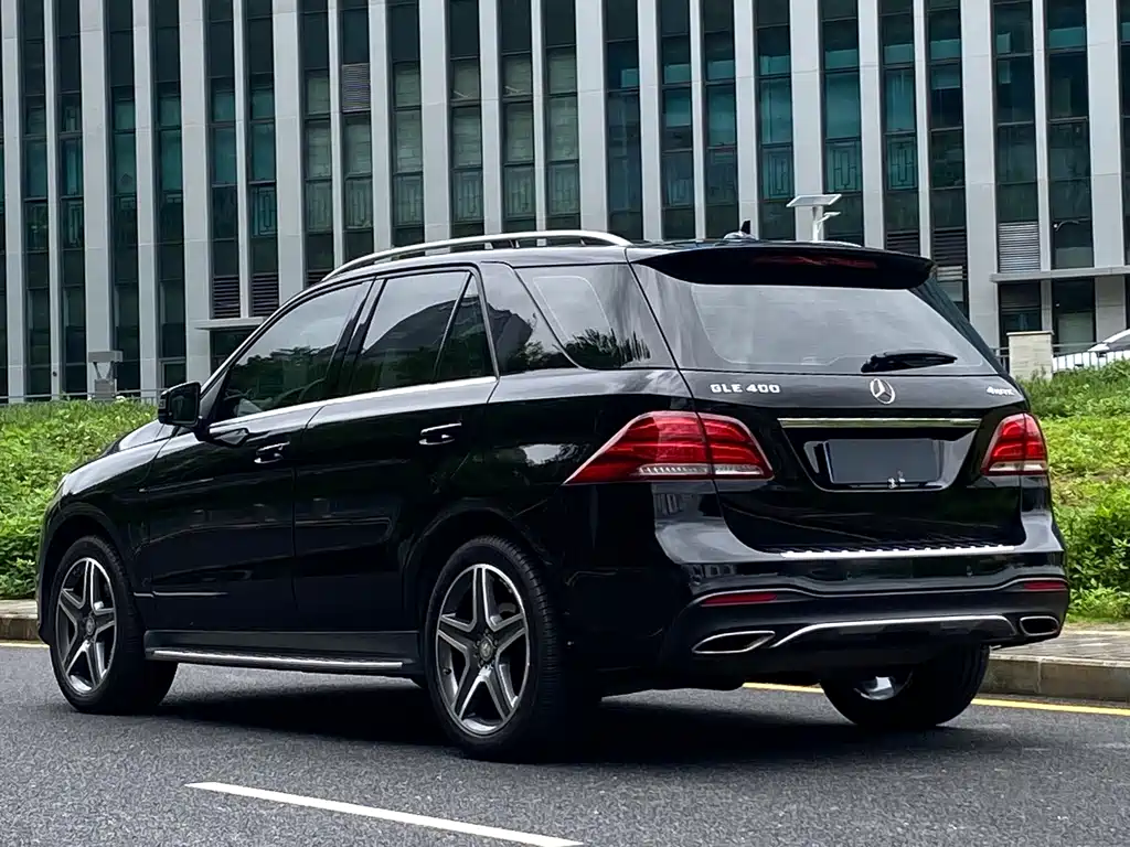Mercedes-Benz GLE 2016 — фото 5