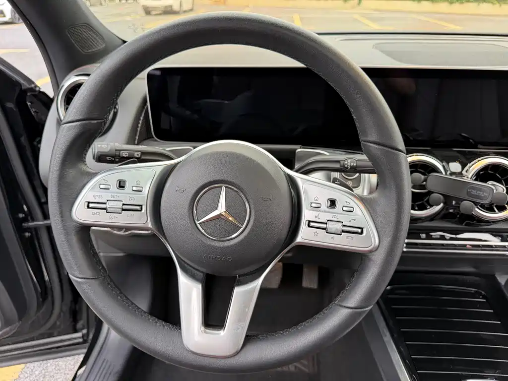 Mercedes-Benz GLB 2020 — фото 27