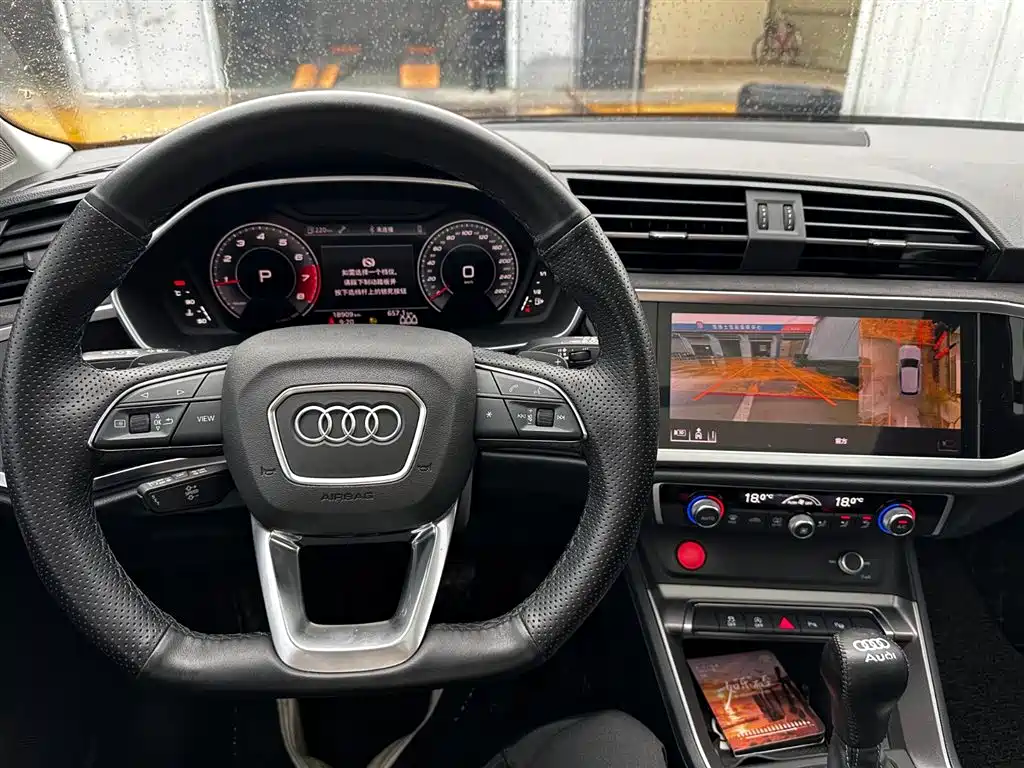 Audi Q3 2023 — фото 3
