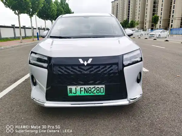 Wuling Starlight 730 New Energy 2025