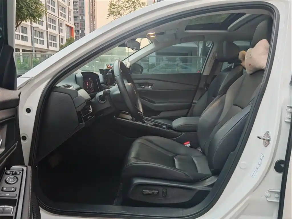 Honda Inspire 2025 — фото 13
