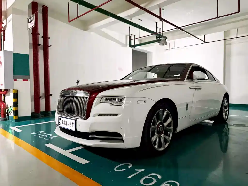 Rolls-Royce Wraith 2019 — фото 17
