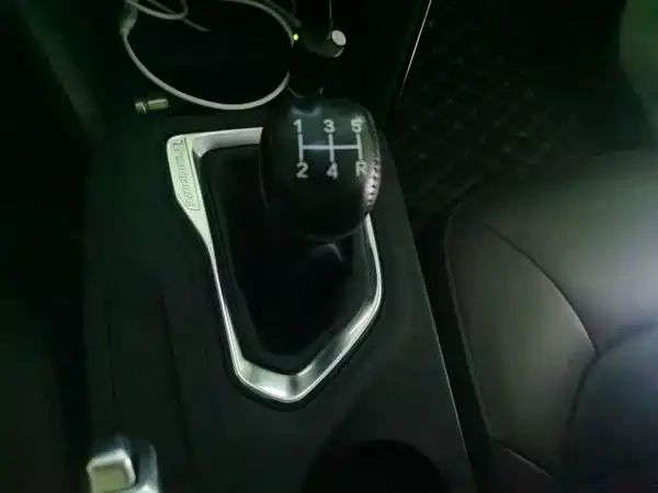 GAC Trumpchi GS4 2016