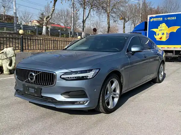 Volvo S90 2018
