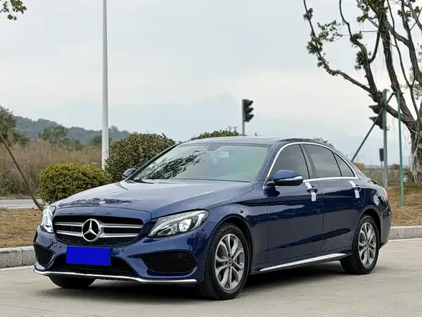 Mercedes-Benz C-Class 2018