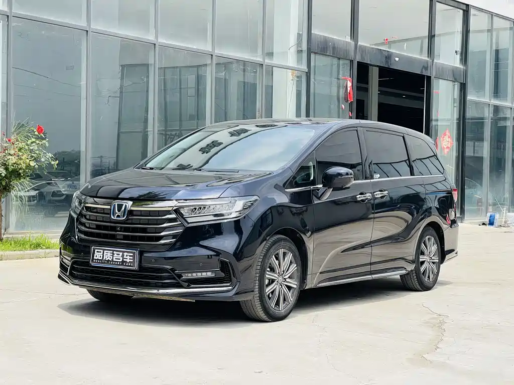 Honda Odyssey 2024 — фото 1