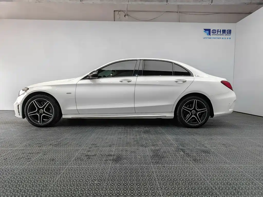 Mercedes-Benz C-Class 2021 — фото 7