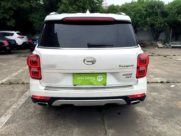 GAC Trumpchi GS8 2017
