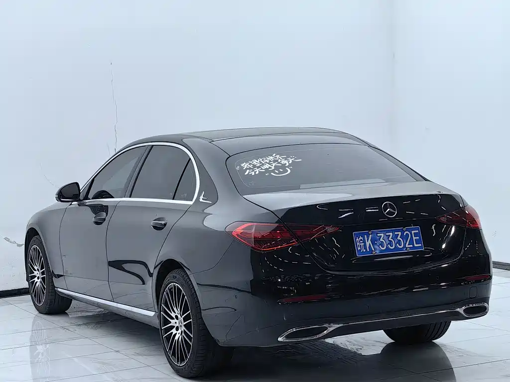 Mercedes-Benz C-Class 2024 — фото 15