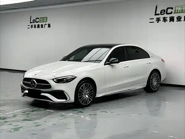 Mercedes-Benz C-Class 2022