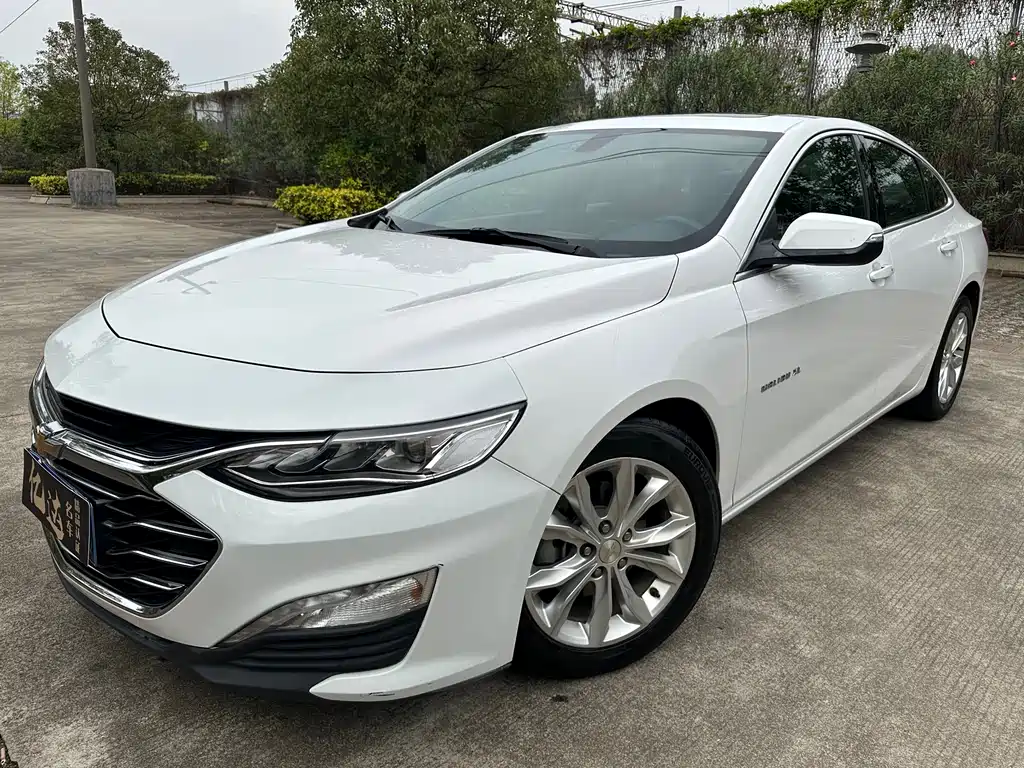 Chevrolet Malibu XL 2019 — фото 1