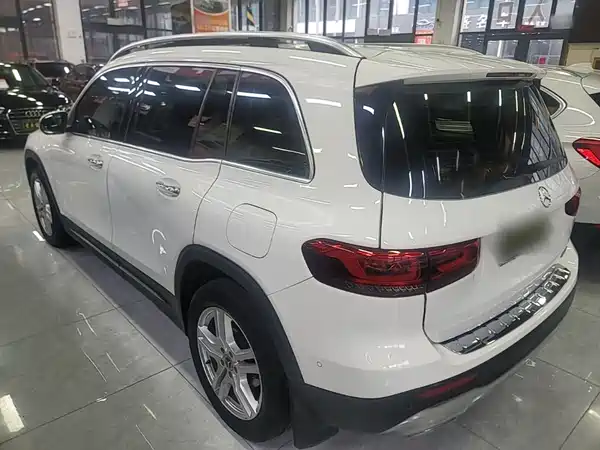 Mercedes-Benz GLB 2020