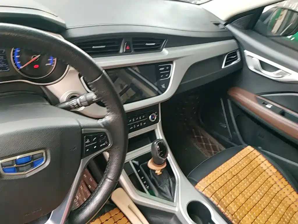 Geely Vision 2019 — фото 13