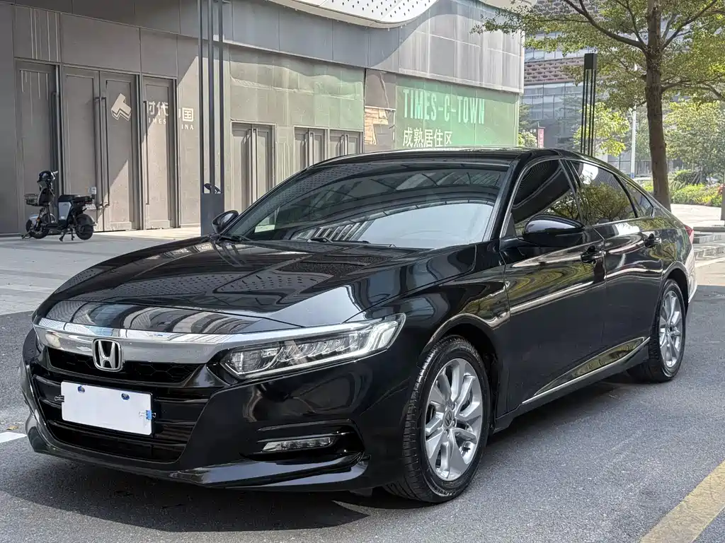 Honda Accord 2020 — фото 3