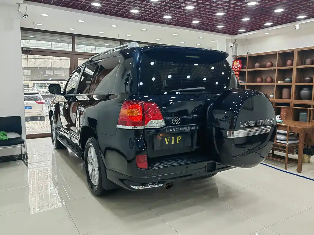 Toyota Land Cruiser 2015 — фото 6