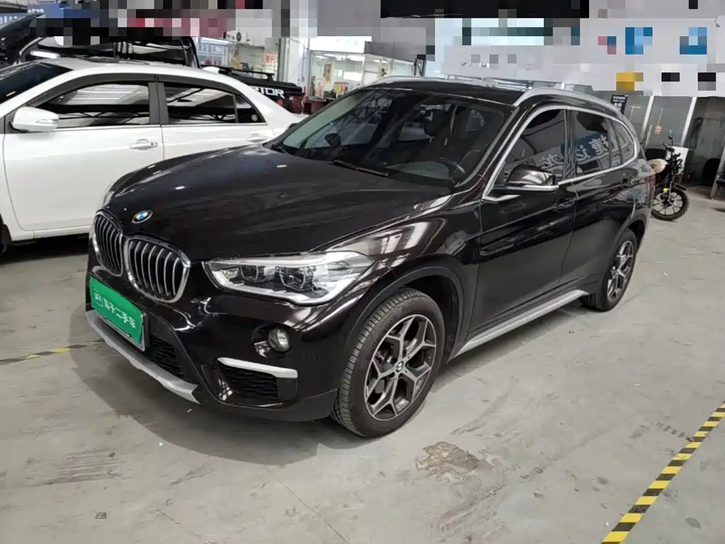 BMW X1 2019 — фото 1