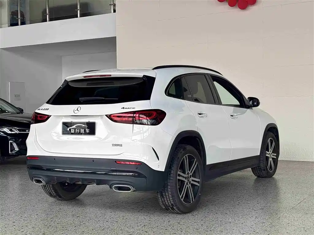 Mercedes-Benz GLA 2022 — фото 7