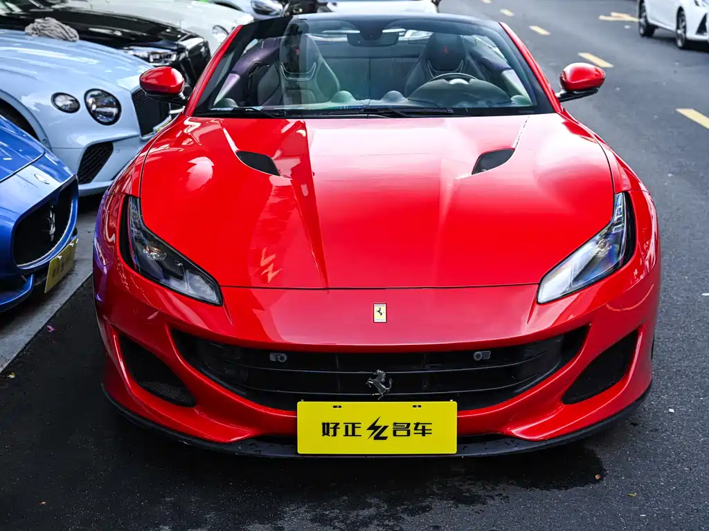 Ferrari Portofino 2019 — фото 15