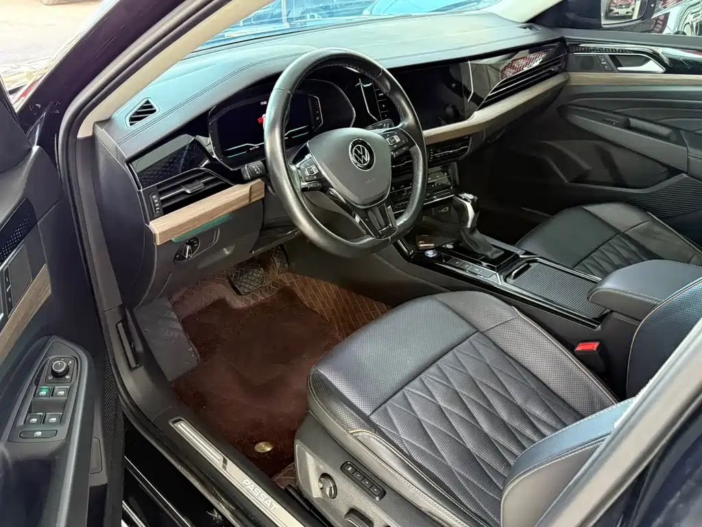 Volkswagen Passat 2021