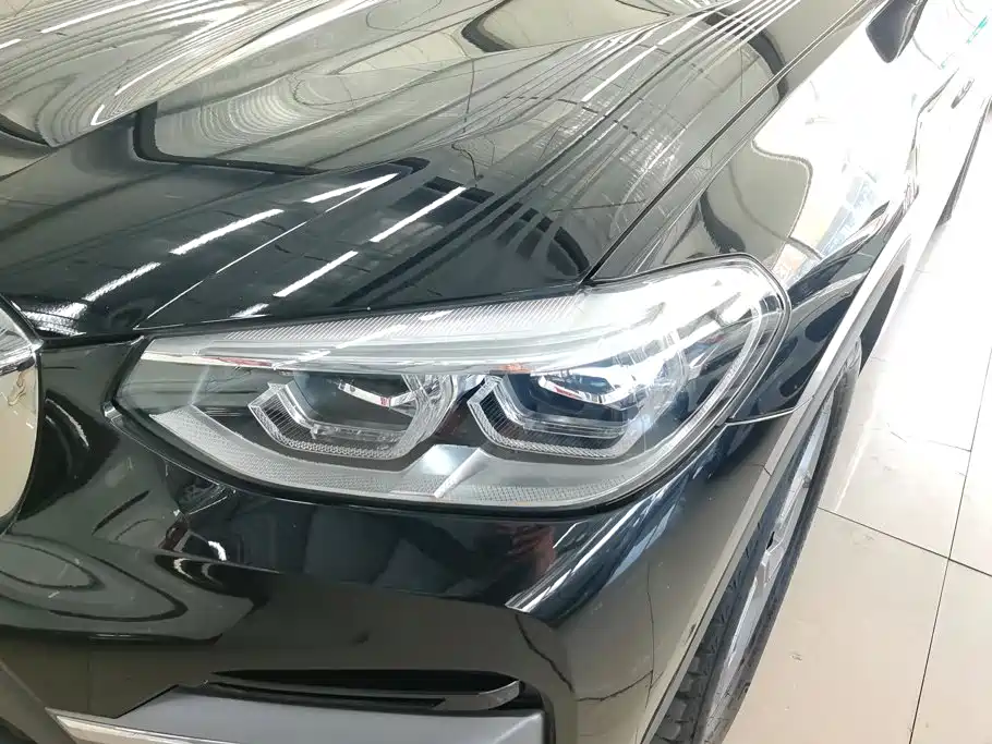 BMW X3 2021