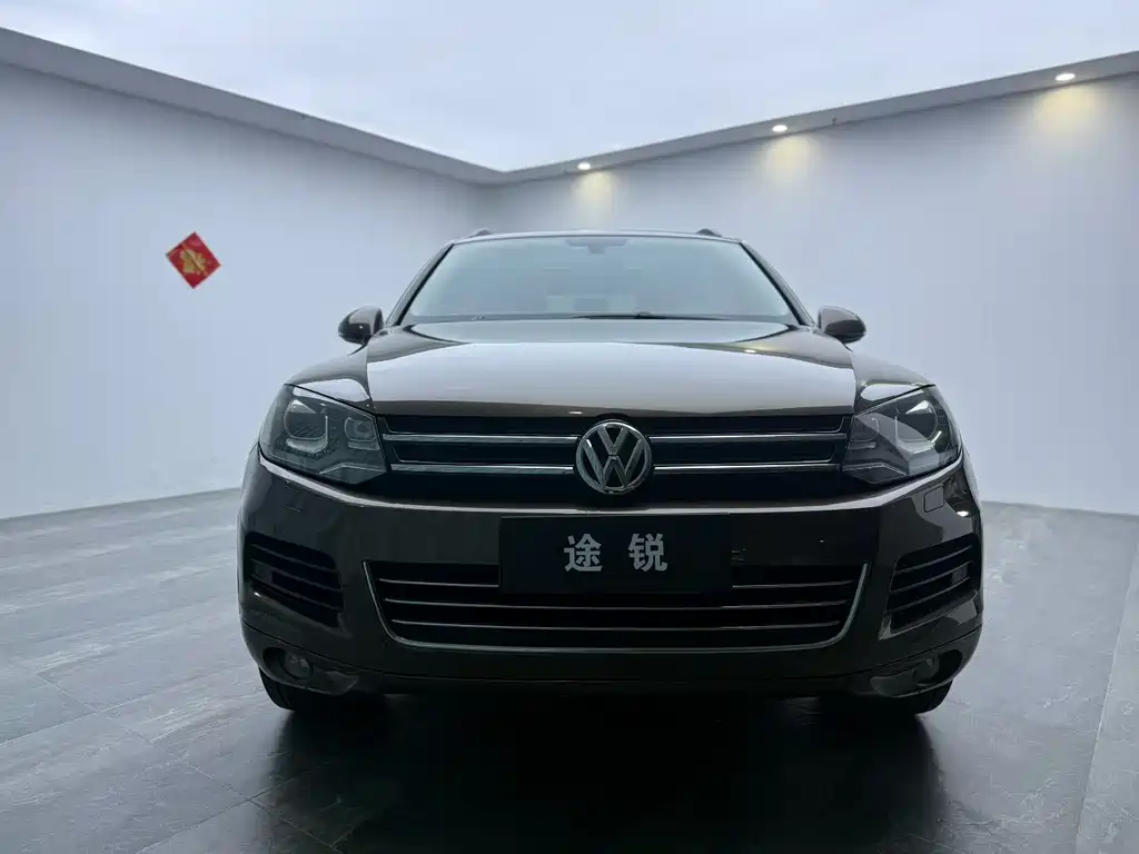 Volkswagen Touareg 2016 — фото 2