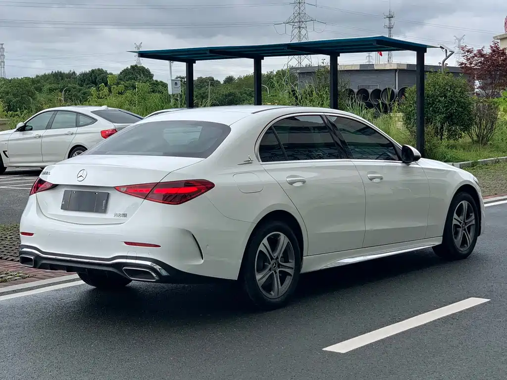 Mercedes-Benz C-Class 2022 — фото 6