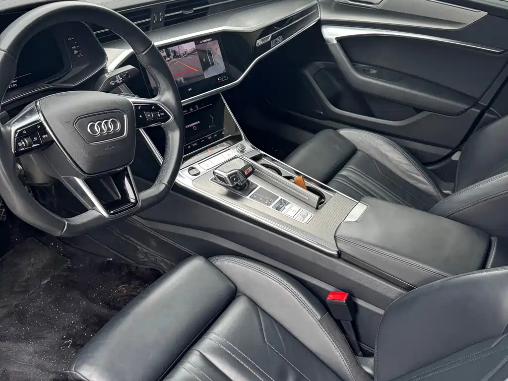 Audi A7 2021 — фото 12