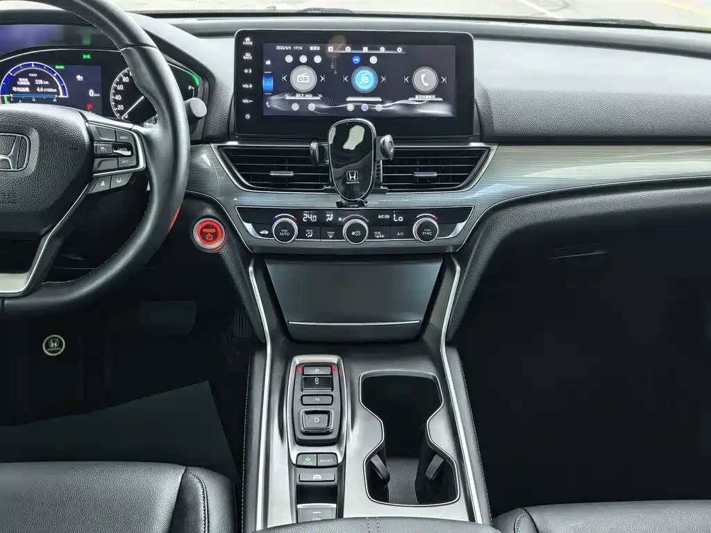 Honda Accord 2023 — фото 9
