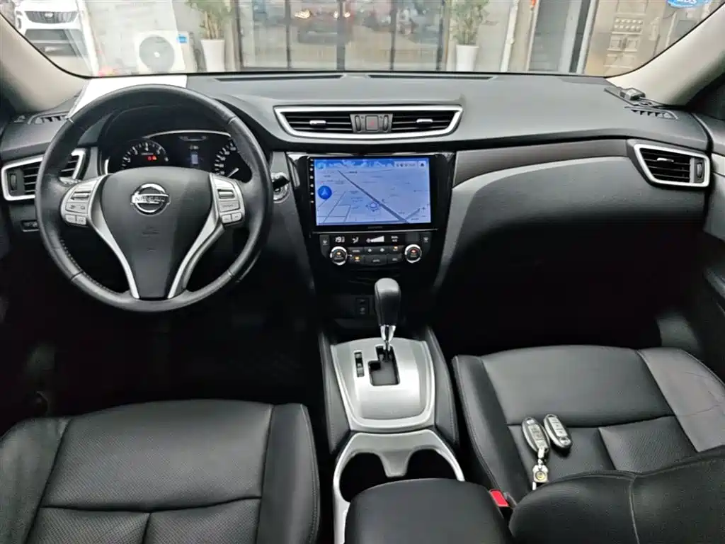 Nissan X-Trail 2017 — фото 10
