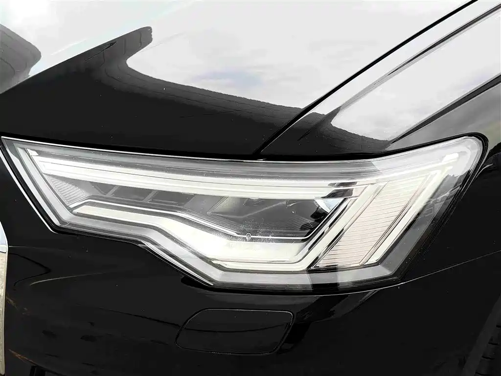 Audi A6L 2024 — фото 12
