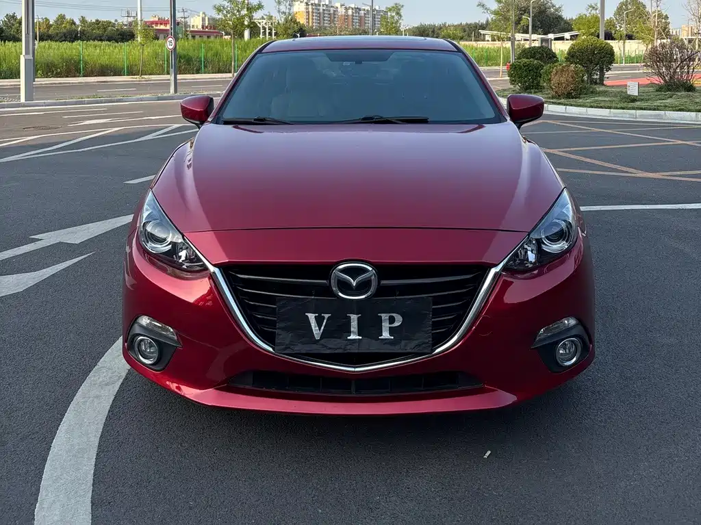 Mazda 3 Axela 2014