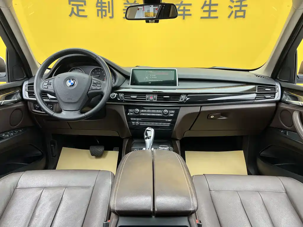 BMW X5 2016 — фото 12