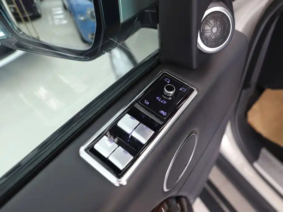 Land Rover Range Rover 2014 — фото 16