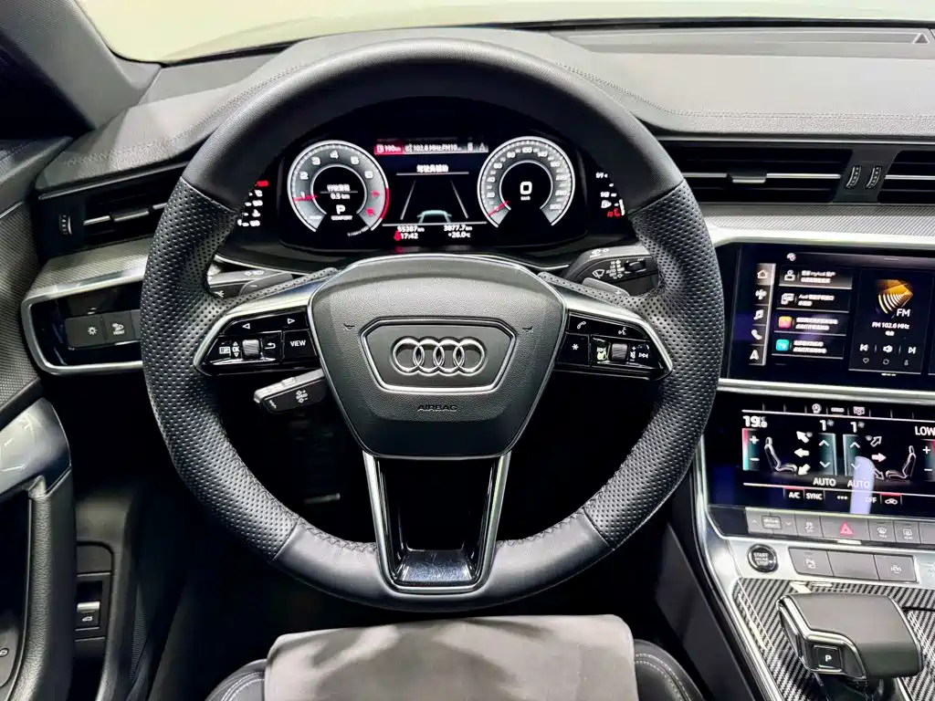 Audi A6L 2021 — фото 26