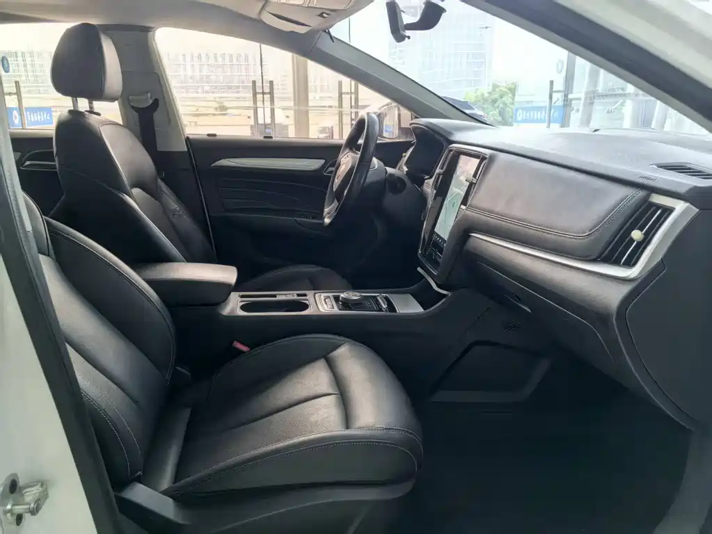 Roewe i6 New Energy 2019 — фото 8