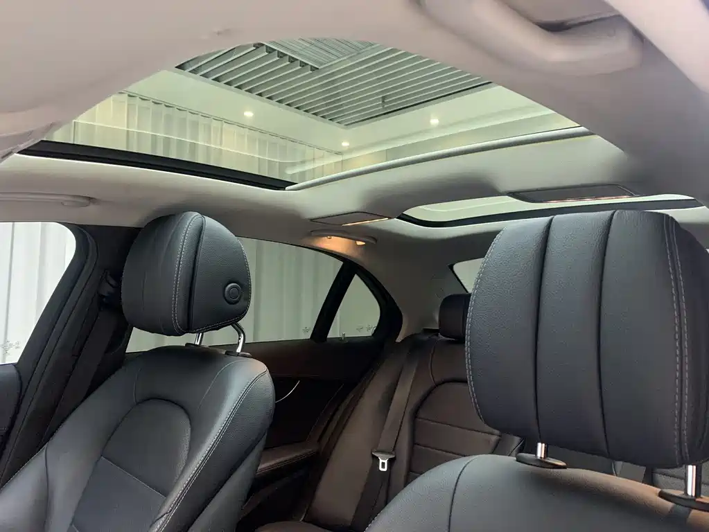 Mercedes-Benz C-Class 2021 — фото 11