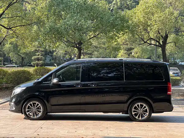 Mercedes-Benz V-Class 2021