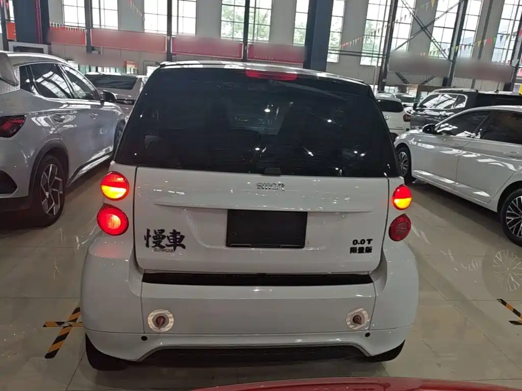 smart Fortwo 2015 — фото 6