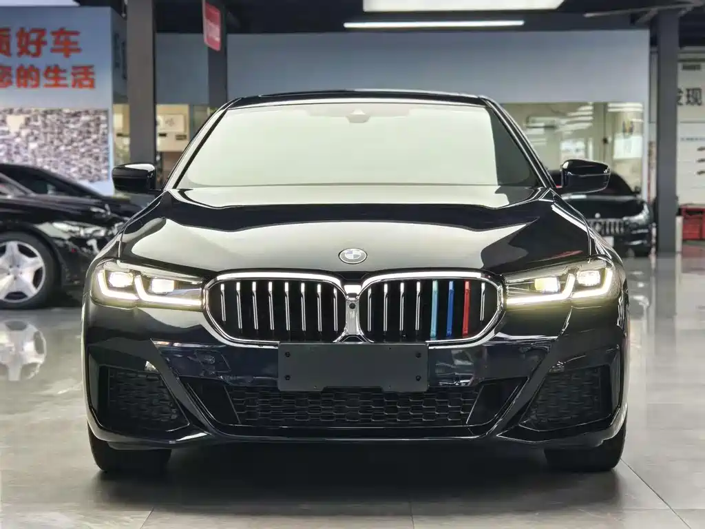 BMW 5 Series 2023