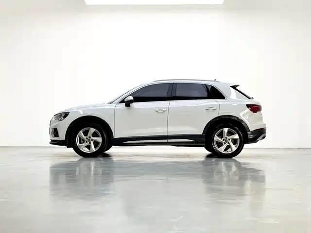 Audi Q3 2019 — фото 10
