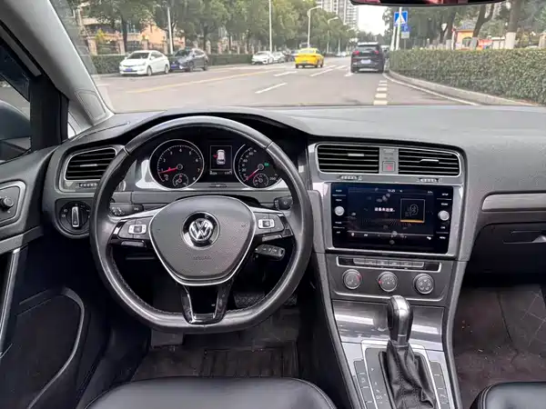 Volkswagen Golf 2019