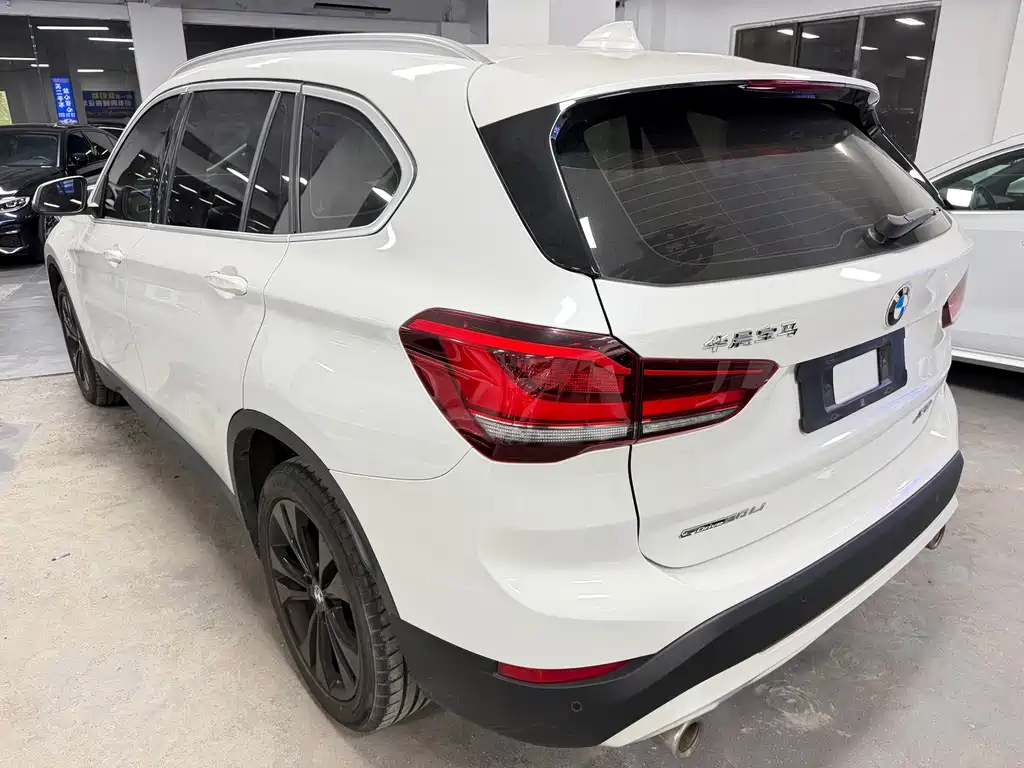 BMW X1 2021