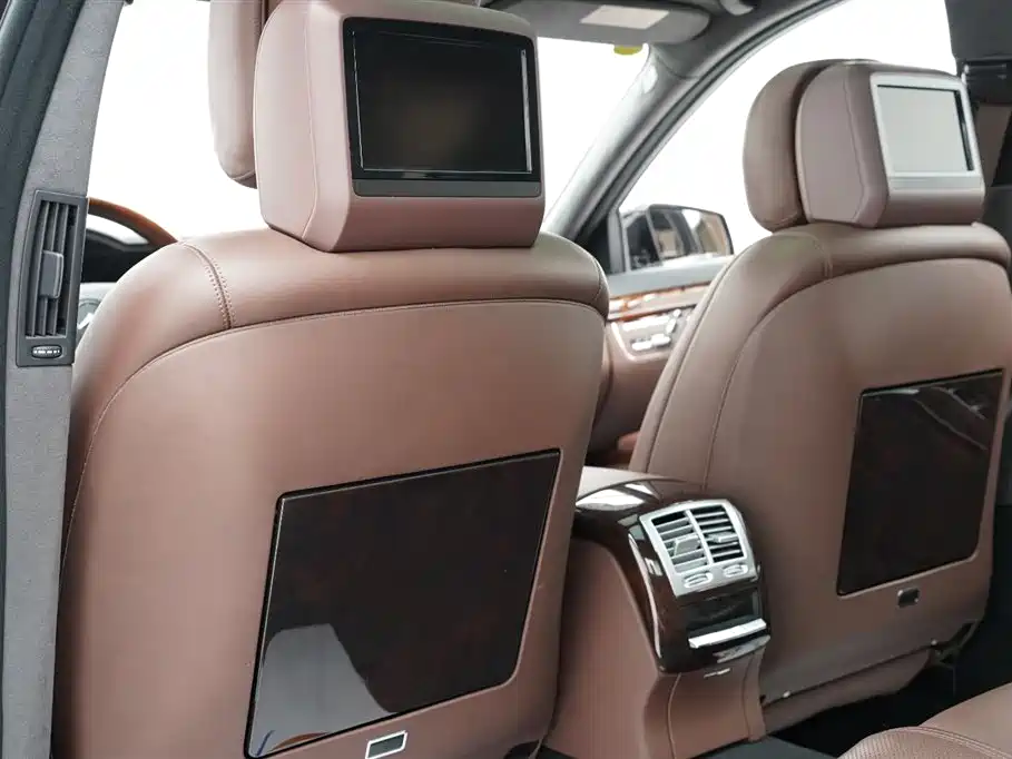 Mercedes-Benz S-Class 2010 — фото 15