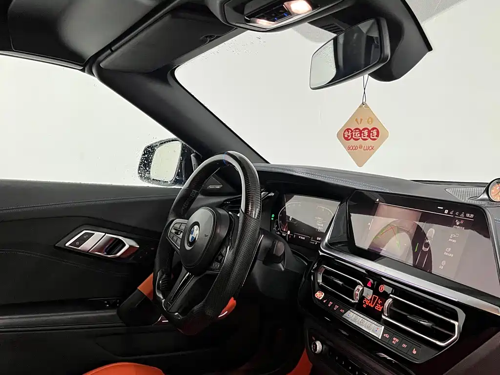 BMW Z4 2020 — фото 11