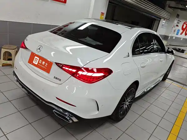 Mercedes-Benz C-Class 2022