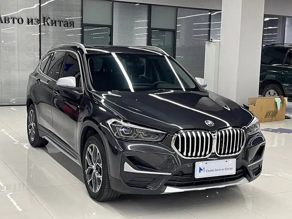 BMW X1 2022 — фото 2
