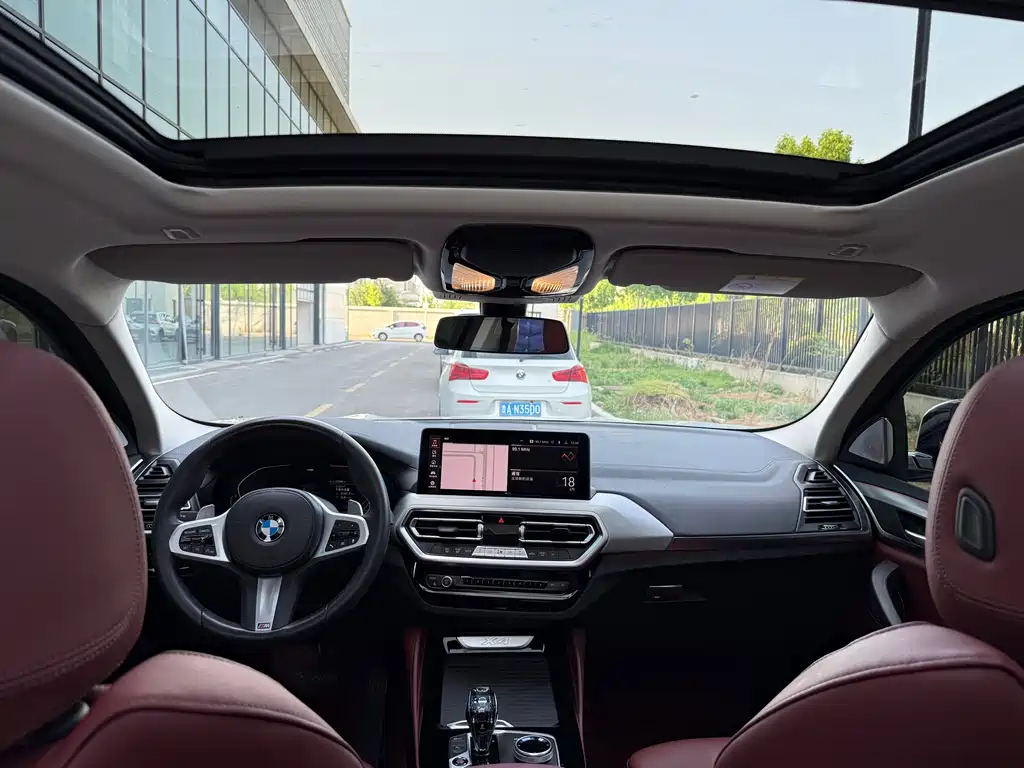 BMW X4 2022 — фото 22