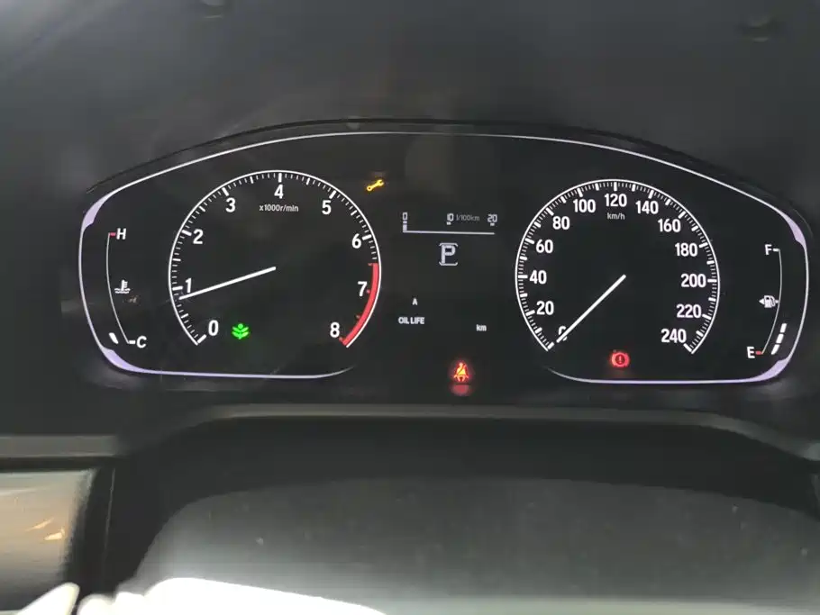 Honda Accord 2018 — фото 14
