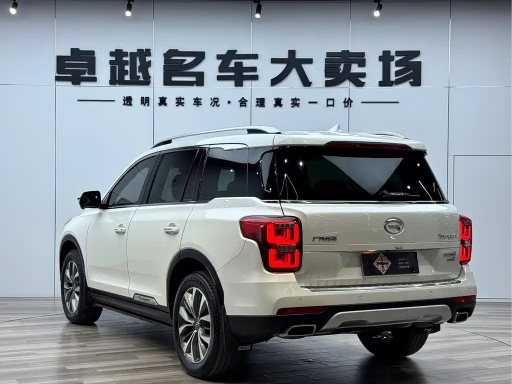 GAC Trumpchi GS8 2018 — фото 5